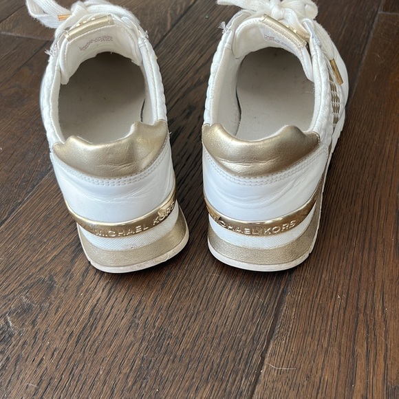 Michael kors runners - Picture 3 of 3